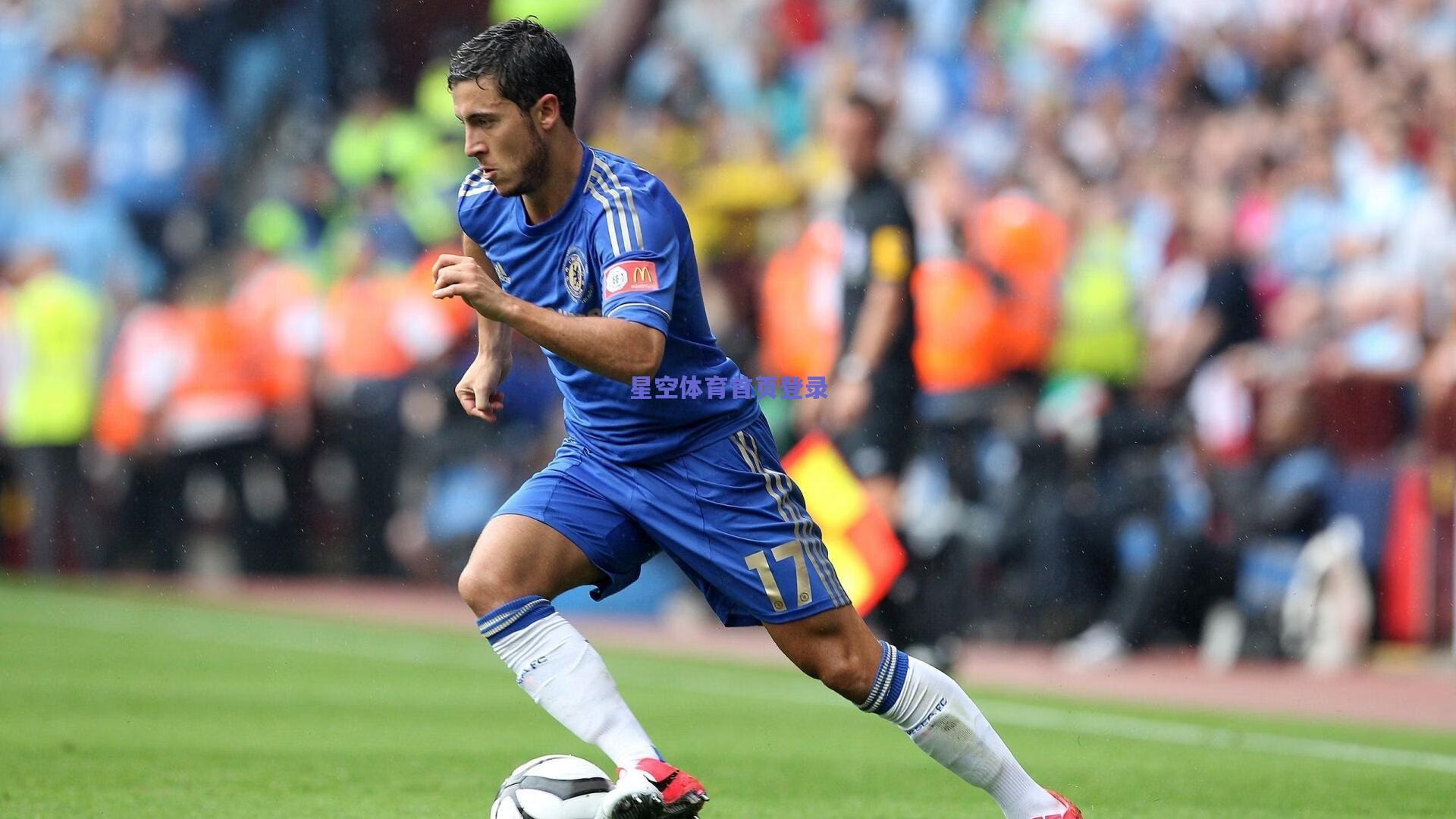 后防警报！拉赫马尼右腿轻伤，那不勒斯欧冠迎战曼城恐失关键铁闸